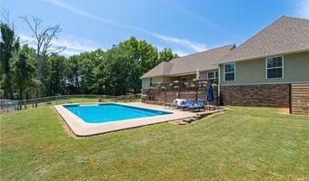 836 N Mountain Grove Rd, Alma, AR 72921