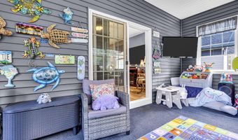 22 Flanders Dr, Barnegat, NJ 08005