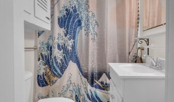 9 Middle Road Ext, Standish, ME 04084