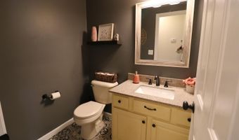 227 Winding Way, Batesville, IN 47006