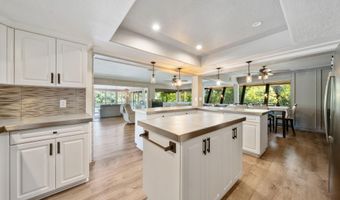 3317 Riverside Dr, Anderson, CA 96007