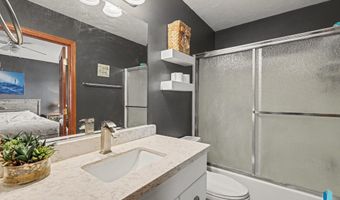 205 W Hackberry St, Brandon, SD 57005