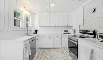 1485 Richville Rd, Standish, ME 04084