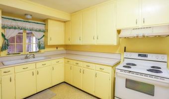 29 Edward Ave, East Providence, RI 02916