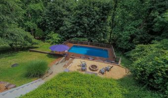121 SEVERN Way, Arnold, MD 21012