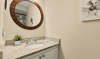 8221 DOCTOR CRAIK Ct, Alexandria, VA 22306