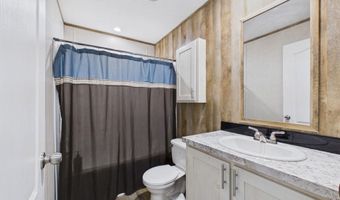425 Pfeiffer Rd, Batesville, AR 72501