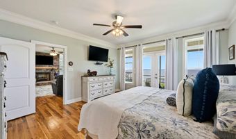 30 E North Shore Ln, Arapahoe, NC 28510
