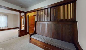 317 E 1st St, Arthur, IA 51431