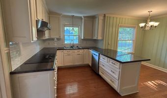 505 S 7th St, Amory, MS 38821