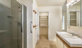 64507 McGrath Rd, Bend, OR 97701