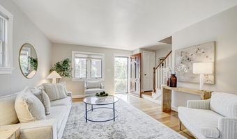210 ADAMS Ave, Alexandria, VA 22301