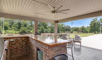512 Park Ave, Abbeville, LA 70510