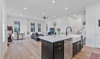 41912 HOGAN FOREST Ter, Aldie, VA 20105