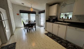 735 GLADIOLA Dr, Auburndale, FL 33823