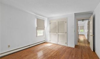 103 Gosset's Turn Dr, Middletown, RI 02842