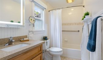 1234 Kelewina Pl, Kailua, HI 96734