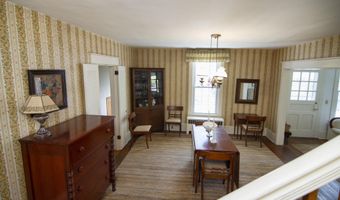 532 Spring St, Alderson, WV 24910