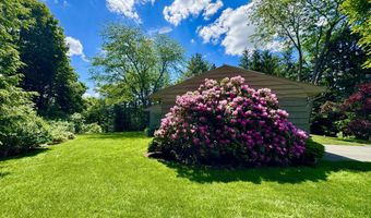 281 Clyde Rd, Bangor, ME 04401