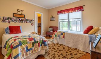 21030 Skyward Dr, Abingdon, VA 24211
