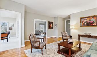 22902 N BROWN Sq, Ashburn, VA 20148