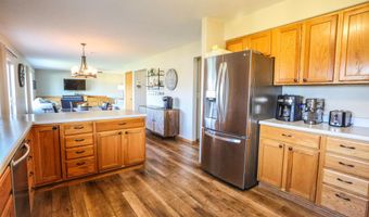 1524 N Harrison St, Aberdeen, SD 57401
