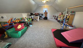 1705 Tyler Ave, Aurora, MO 65605