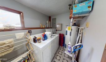 1635 Timberline Dr, Altoona, PA 16601