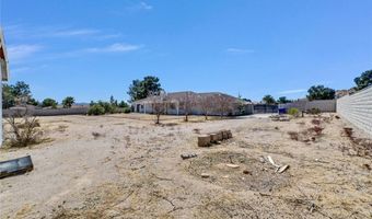 16635 Wintun Rd, Apple Valley, CA 92307