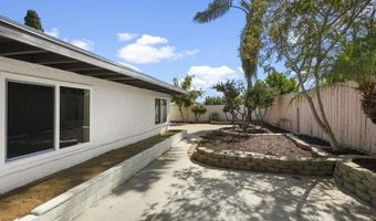 4927 Luna Dr, Oceanside, CA 92057