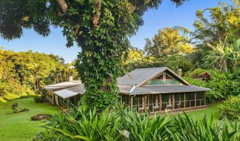 1055 Kaupakalua Rd, Haiku, HI 96708