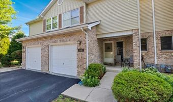 446 S Wenbriar Sq, Addison, IL 60101