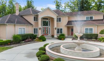 460 Berwick Cir, Aurora, OH 44202