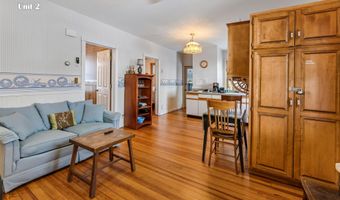 405 N Main St, Alma, WI 54610