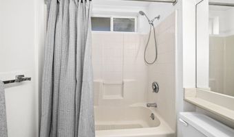 50 Koiula Ln 532, Kahului, HI 96732