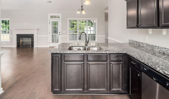 1227 Grayleigh Dr, Ayden, NC 28513