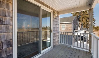 453 Atlantic Ave, Wells, ME 04090