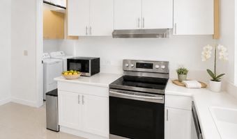 1 Keahole Pl 2505, Honolulu, HI 96825