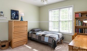 5 Mallory Meadows Ct, Arden, NC 28704