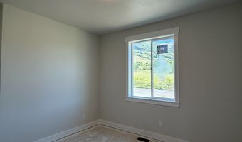 379 E SKYLINE Dr, Brigham City, UT 84302