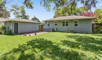 3905 Ontario St, Ames, IA 50014