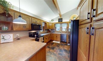 2017 Highland Ave, Albert Lea, MN 56007