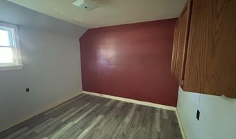 142 W South St, Ainsworth, NE 69210