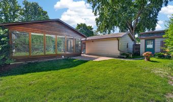 3909 Minnetonka Ave, Ames, IA 50010