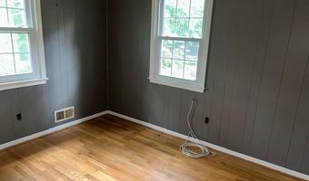 4905 BEL PRE Rd, Rockville, MD 20853