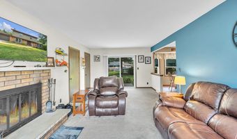 3552 W Southwood Dr, Franklin, WI 53132