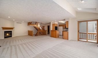 4946 Scenic Pines Ct, Clarkston, MI 48346