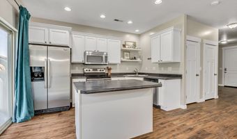 293 W 710 N, Centerville, UT 84014