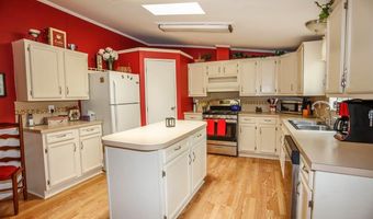 8 Merissa Dr, Allenstown, NH 03275