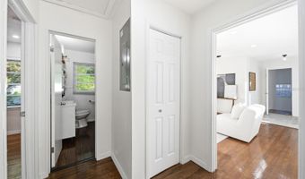 3007 KNOLLWOOD Cir, Orlando, FL 32804